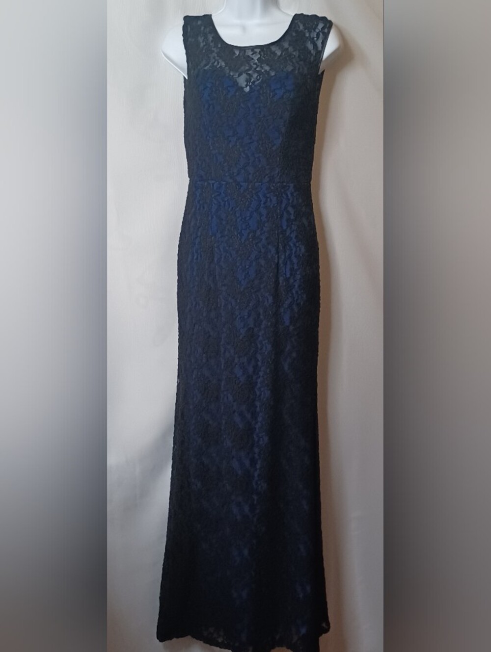 Cindy USA Sleeveless Black Lace Overlay Blue Sheath Maxi Dress. Size S